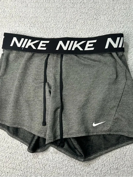 Nike Dri Fit Women's Grey Active Shorts with Foldable Logo Waistband Sz S - Picture 1 of 7